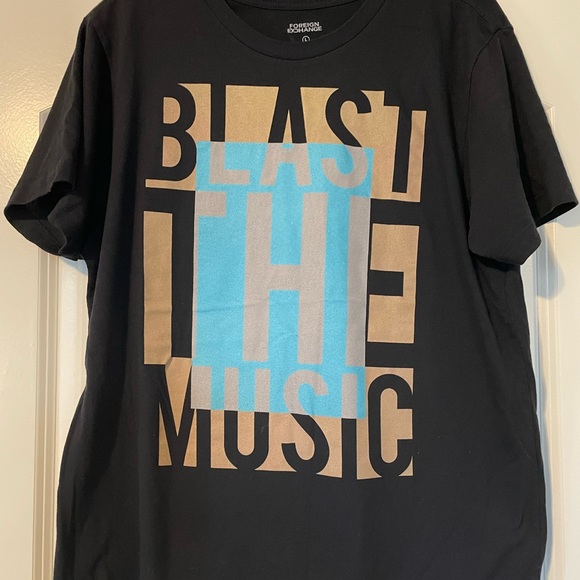 Foreign Exchange Black T-shirt - Picture 1 of 3